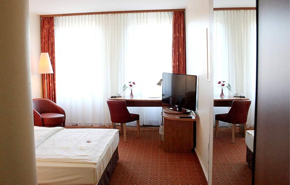 Hotel Mercator Itzehoe-Klosterforst מראה חיצוני תמונה