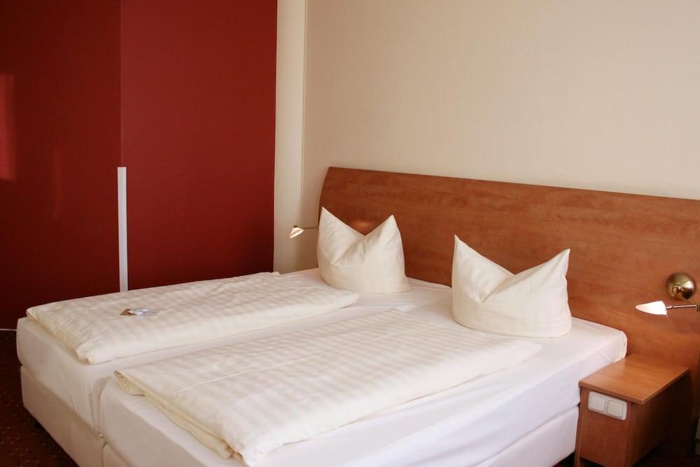 Hotel Mercator Itzehoe-Klosterforst מראה חיצוני תמונה
